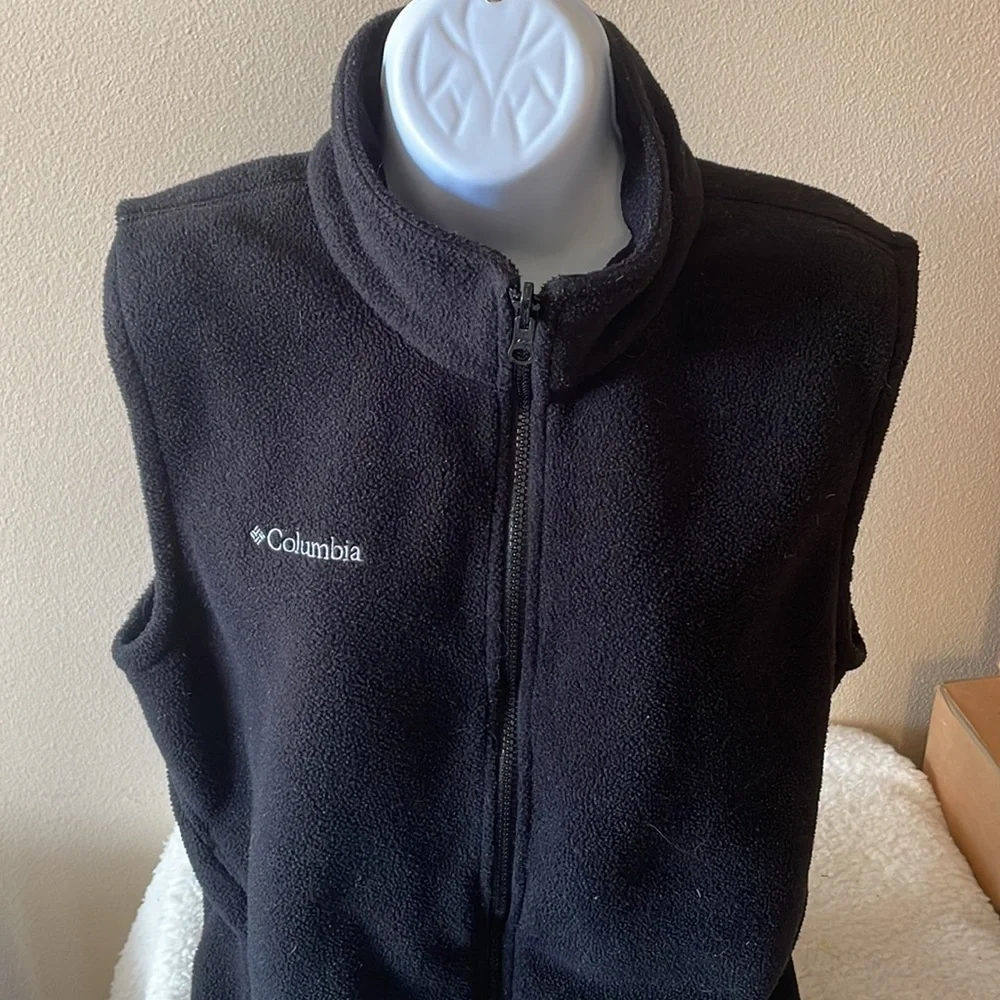 COLUMBIA Fleece Vest Size Large